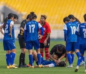 开云体育登录-女足比赛现场气氛火爆，中国队实力压倒