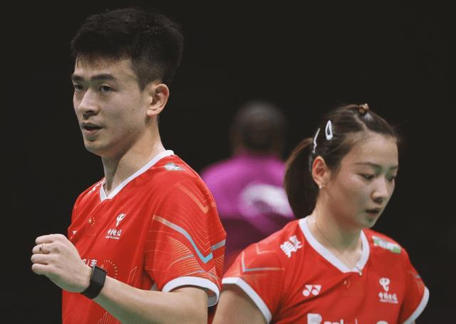 实力碰撞，双方角逐激烈，胜负将在最后一刻揭晓